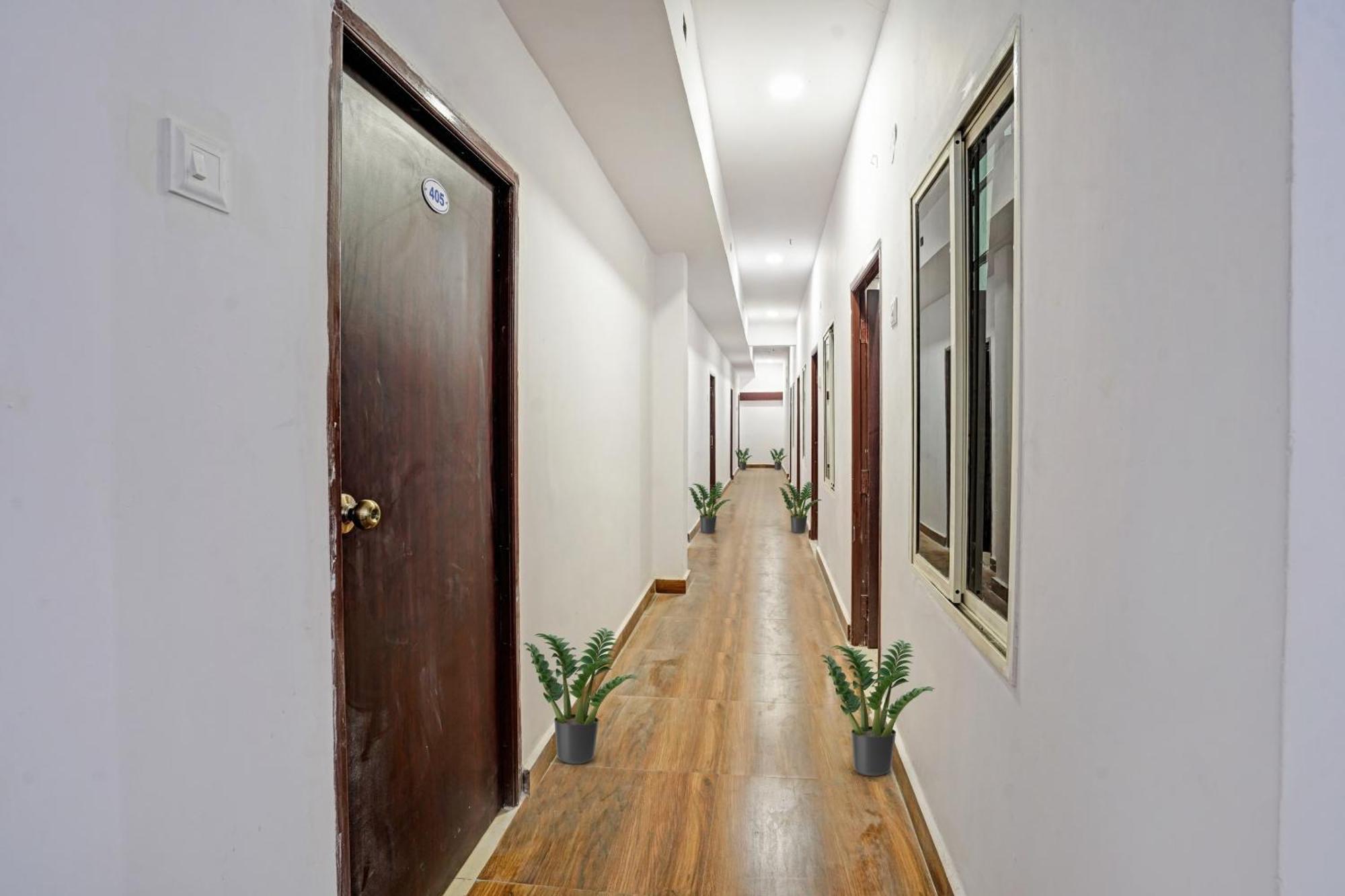 Hotel O Sai Krishna Residency Vijayawāda المظهر الخارجي الصورة